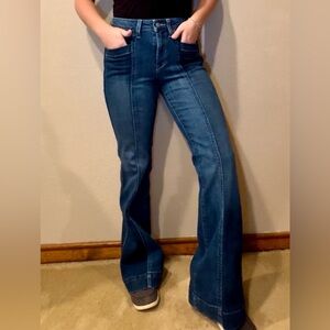 High-Waist Dark Blue Flare Jeans - Women